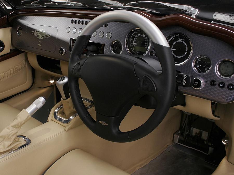 Панель приборов Morgan Aero 8 2006 года  (фото 26 из 29)